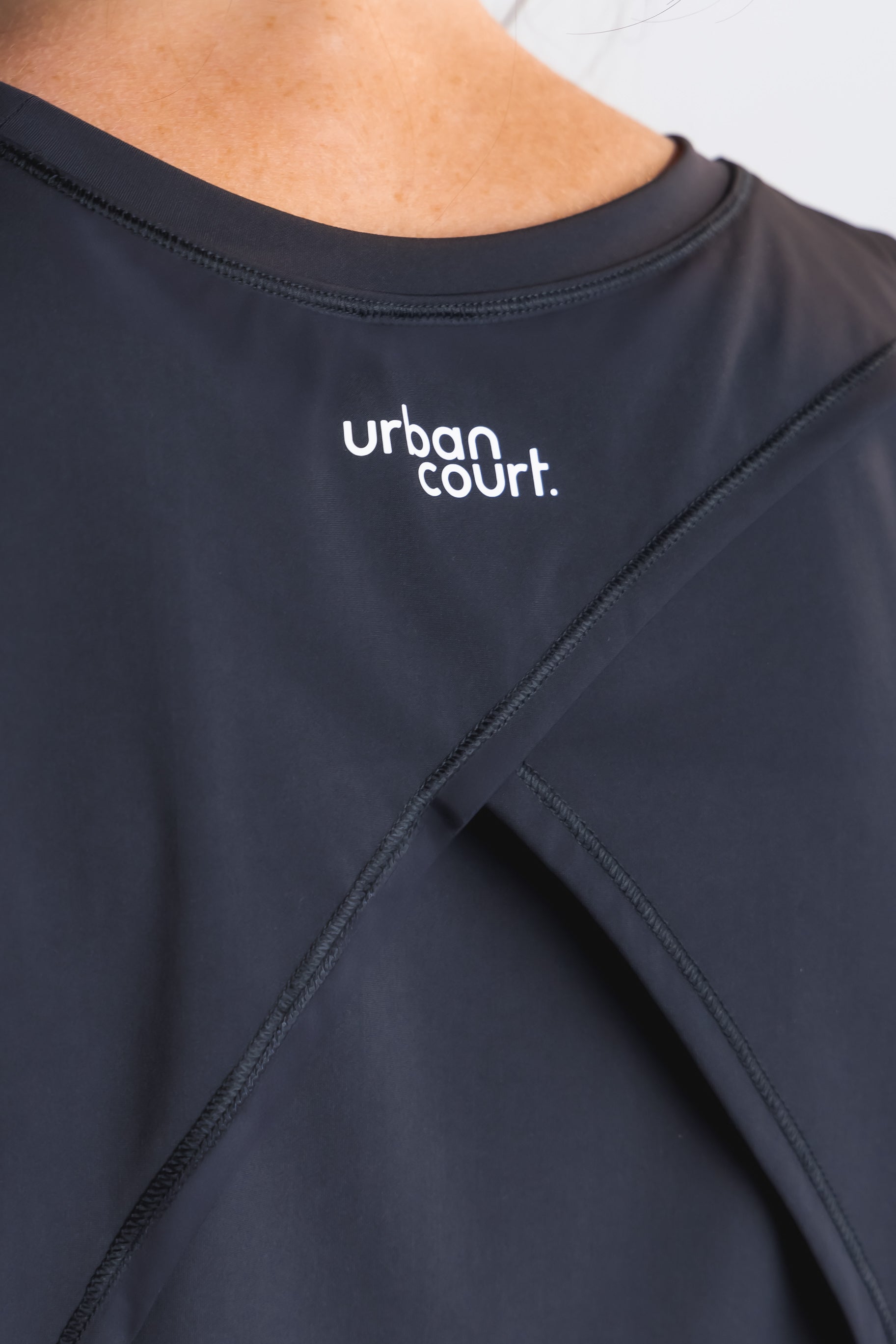 #color_palm-shade-black