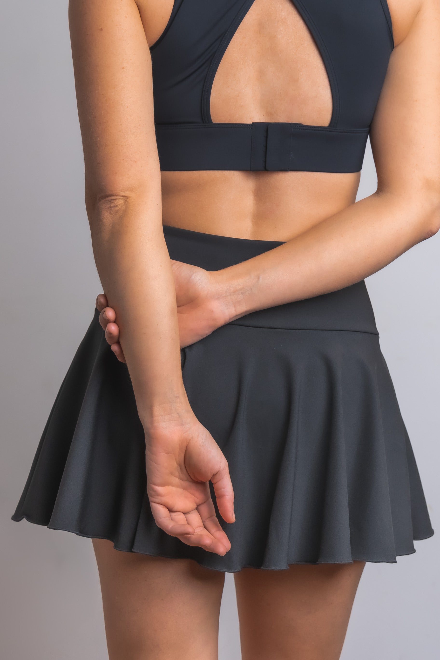 #color_Palm-shade-black