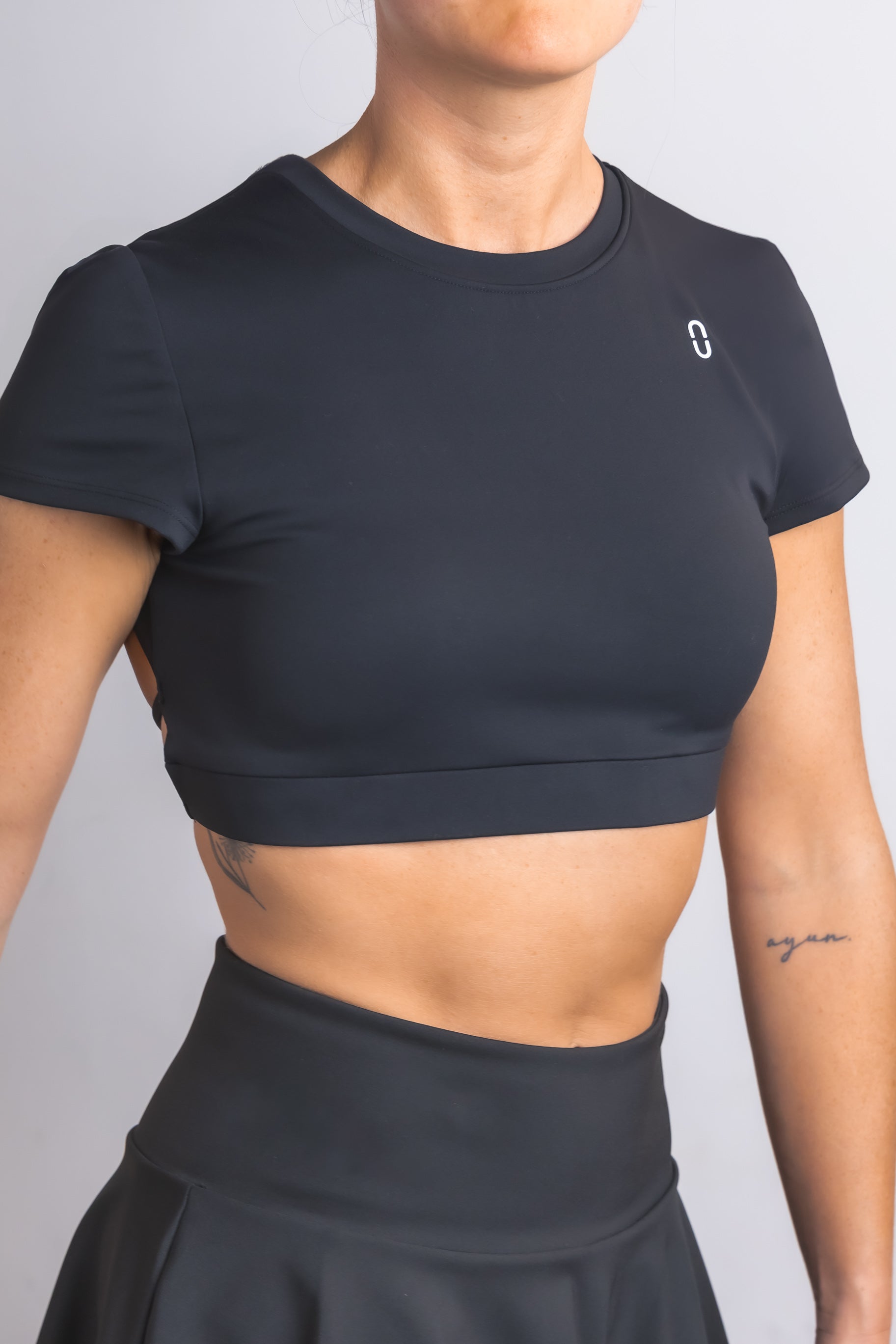 #color_palm-shade-black